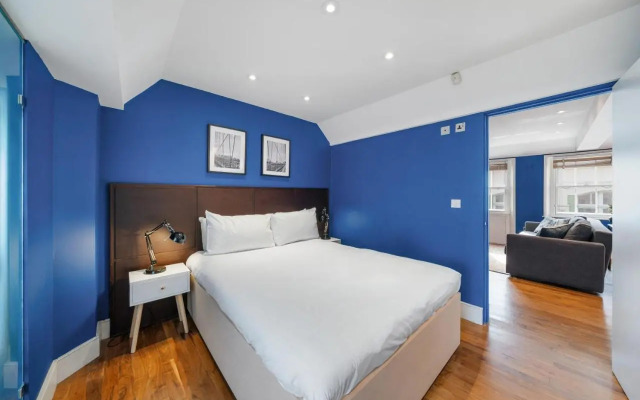 Beautiful One Bedroom Apartment in Soho