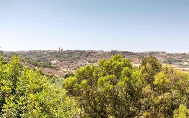 Ta Lucija 2 Bedroom Villa With Private Pool
