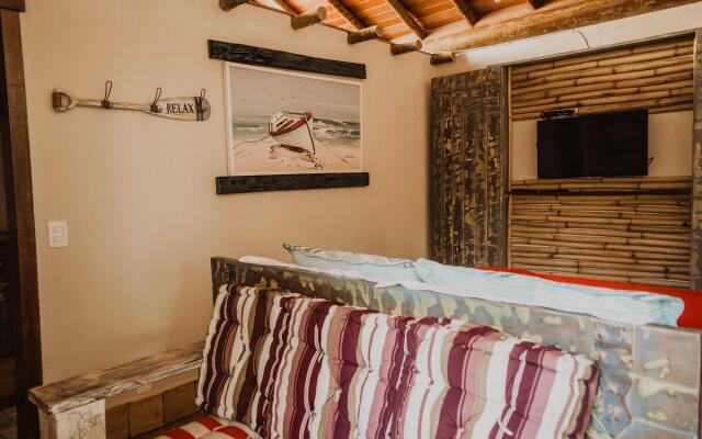 Casa Carmel, Charmosa, Natureza, piscina em Búzios/RJ