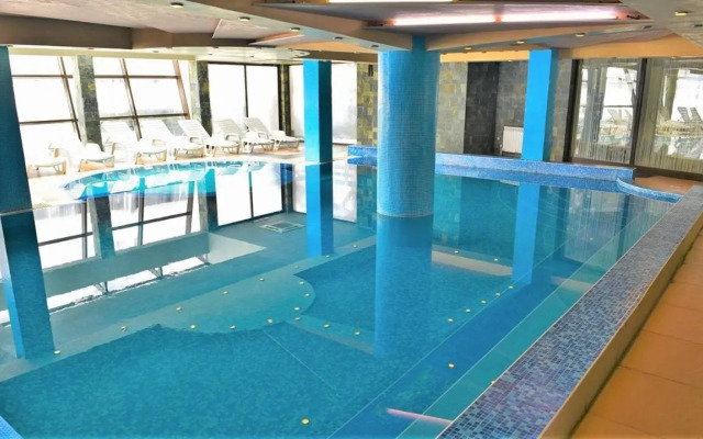 Belvedere Holiday Club 101