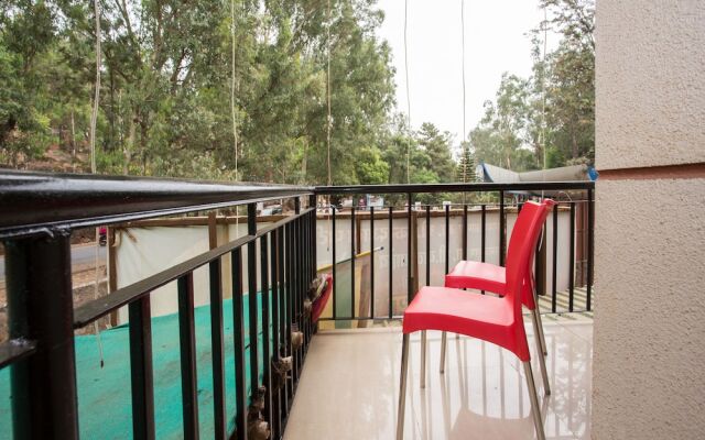 OYO 12260 Traveler's inn