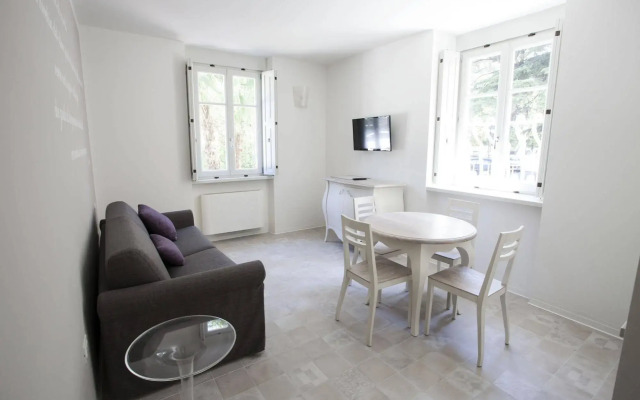 Villa Italia Luxury Suites and Apartments