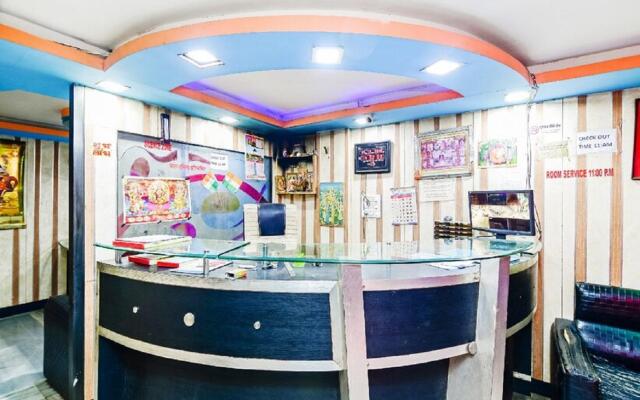 Goroomgo New Crown Indore