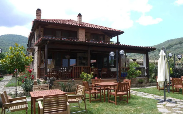 Naturalife Farm Hotel