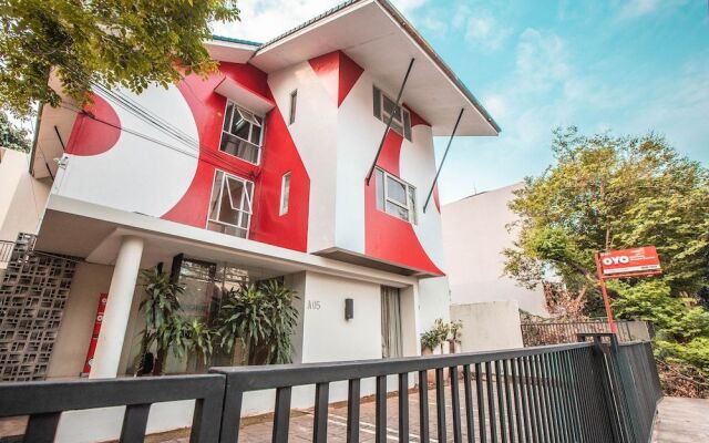 OYO 651 Casamora Cilandak Syariah