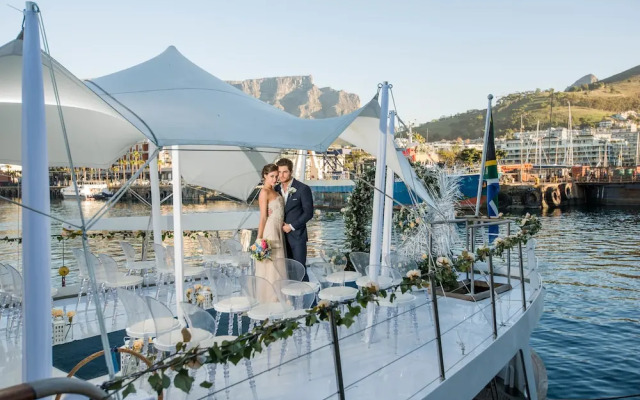 Jackie O Luxury Yacht