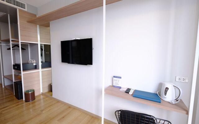 R Photo Hotel