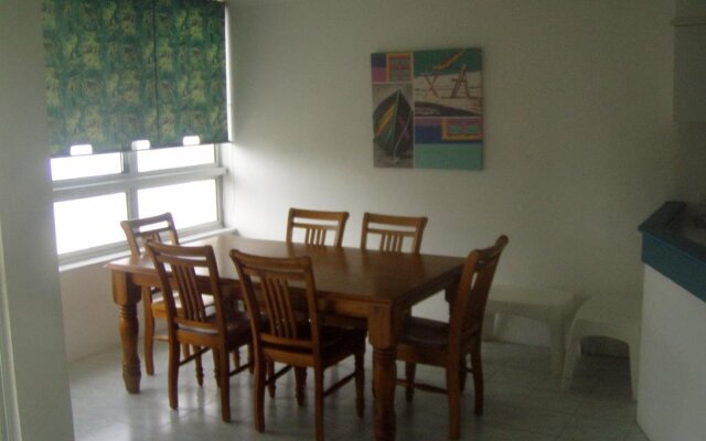 Anglesea Beachfront Court Holiday Units