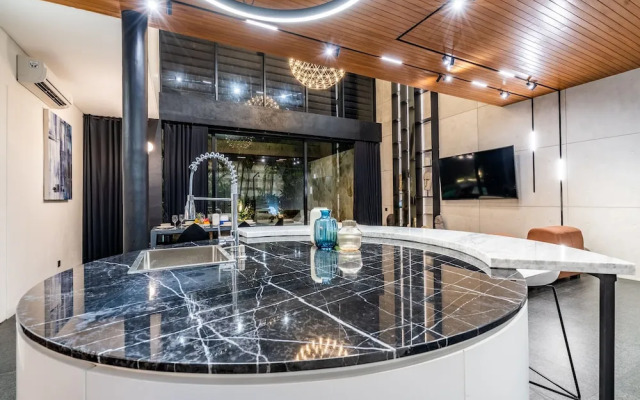 Alex Villas Complex N1