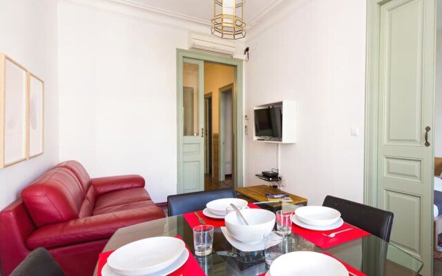 AB Centric Muntaner Apartment