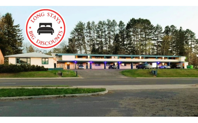 Love Hotels Timberline By OYO Lake Superior