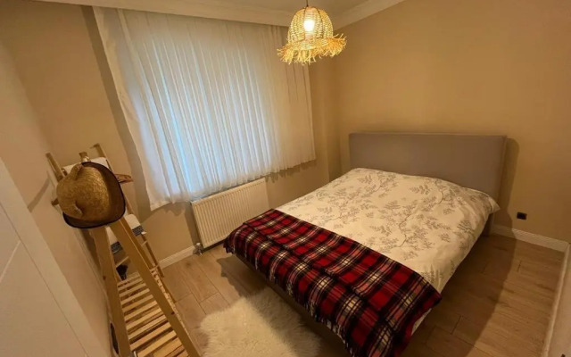 COMFORTABLE 2 BEDROOM FOR 6 PEOPLE AT Taksim