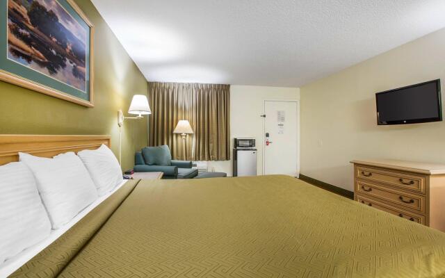 Sequoia lodge
