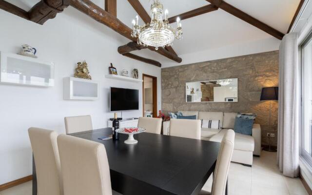 Trendy Flats - Instaworthy River View by Host Wise