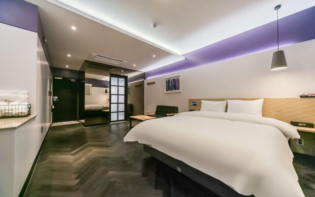 Gimcheon Hotel Esang
