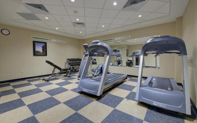 Holiday Inn Plainview-Long Island by IHG