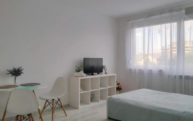 White Almond Apartment