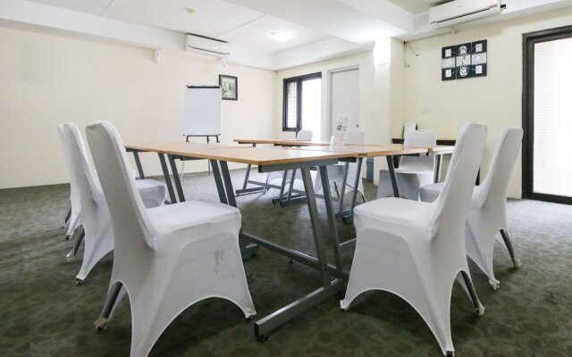 Airy Cikarang Jababeka Niaga Raya Blok CC 2 Bekasi