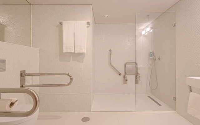 Moov Hotel Porto Norte
