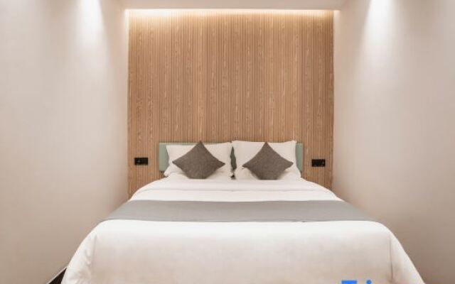 West Lake Yingxiu·Man Ting Fang Homestay