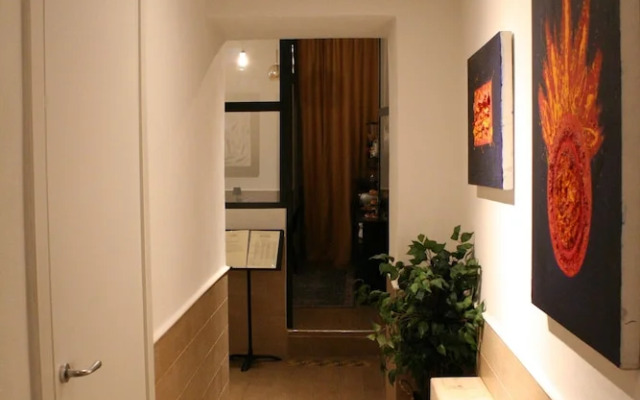 H22 Hotel