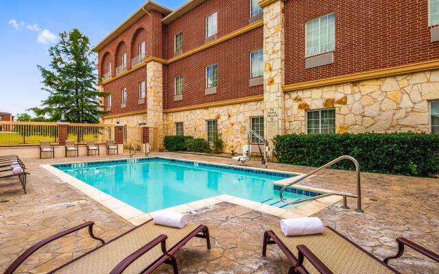 Best Western Red River Inn & Suites