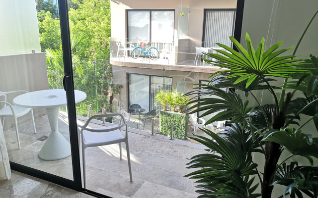 Menesse Tulum by Spot Rentals