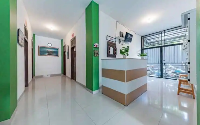 RedDoorz @ Suryakencana Bogor