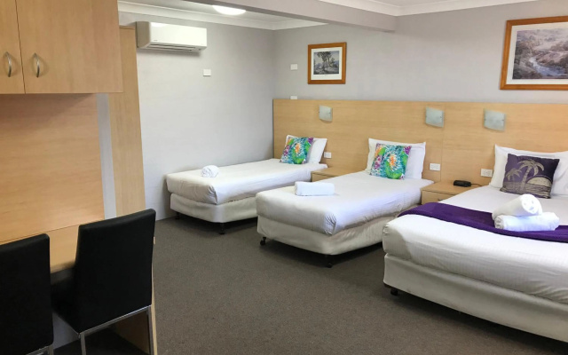 Hideaway Motor Inn Armidale – Guest Rooms – Armidale