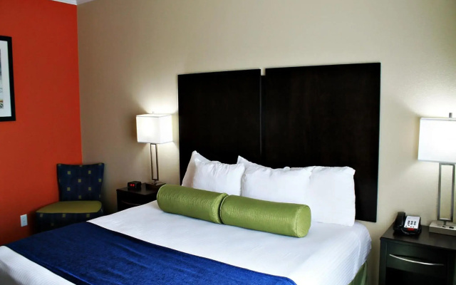 Cityview Inn & Suites Downtown RiverCenter Area