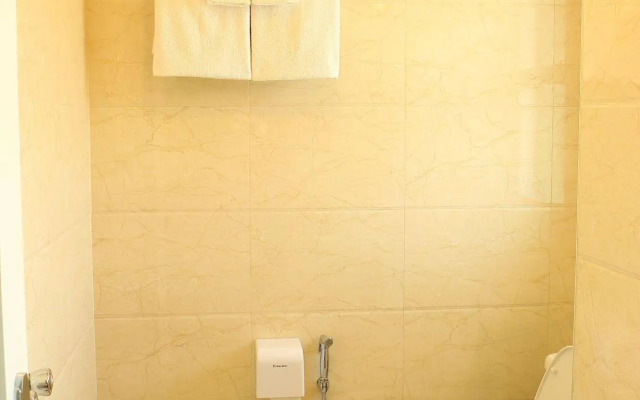 Royal City Hotel
