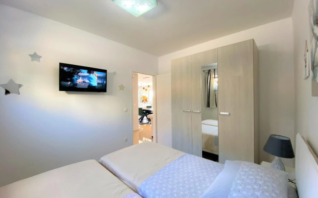 Lux Apartment Školjka