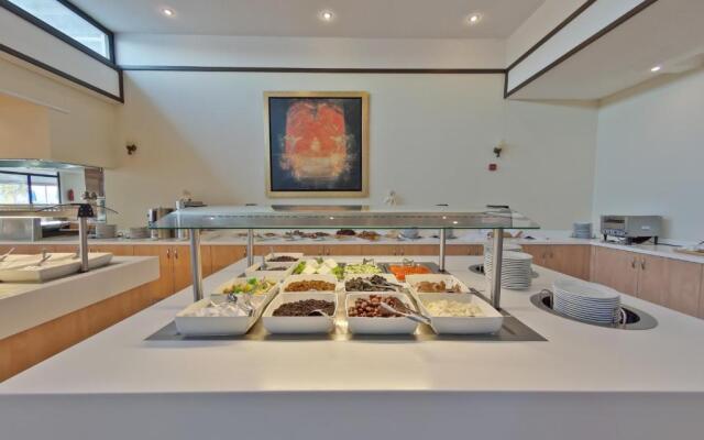 Palmariva Beach Hotel