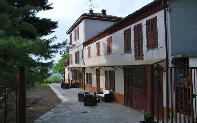 B&B Alice in wonderland