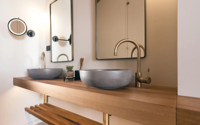 Contessina Suites and Spa