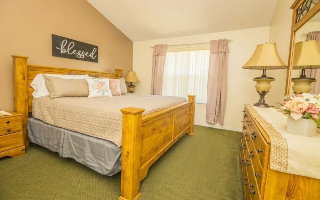 Marcia's Somerset Condo
