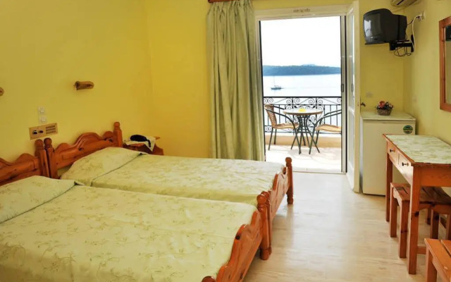 Logan's Beach Hotel