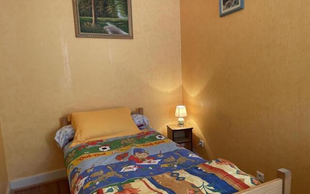 Gîte Arfeuilles, 4 pièces, 5 personnes - FR-1-489-52