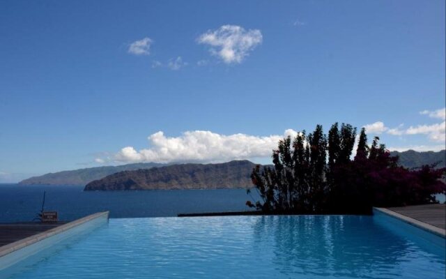 Hiva Oa Hanakee Pearl Lodge