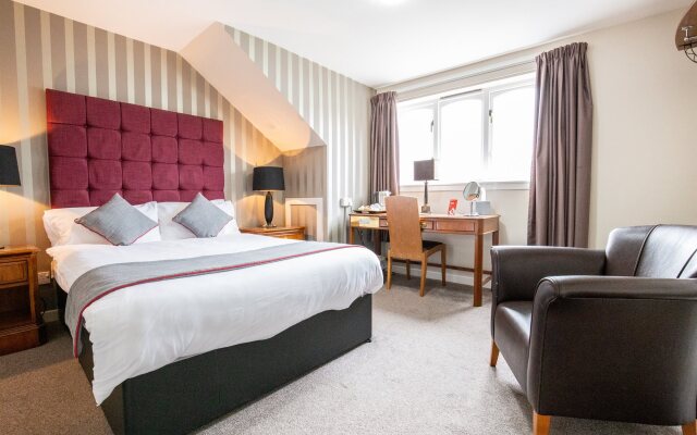 Clachan Cottage Hotel