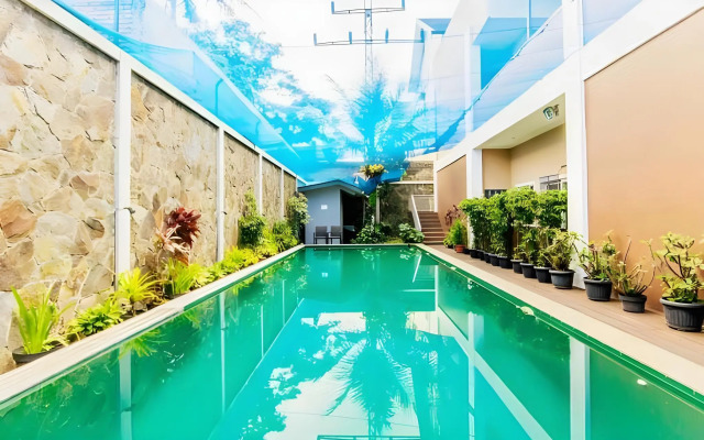 U Village Hotel And Villa