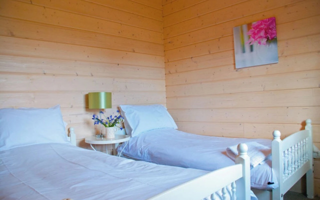 Skylark Lodge