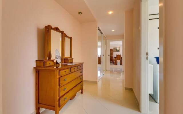 Apartment Royal Playa III
