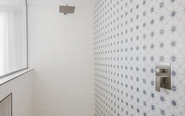 Majestic Mountain Mansion-pool -spa & Guest House