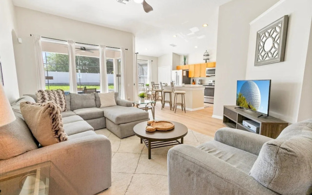 2209 Wyndham Palms way