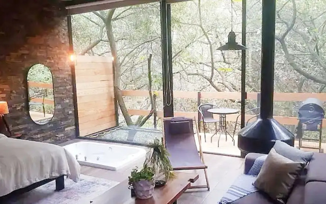 Loft Tree House 1 by Kivoya