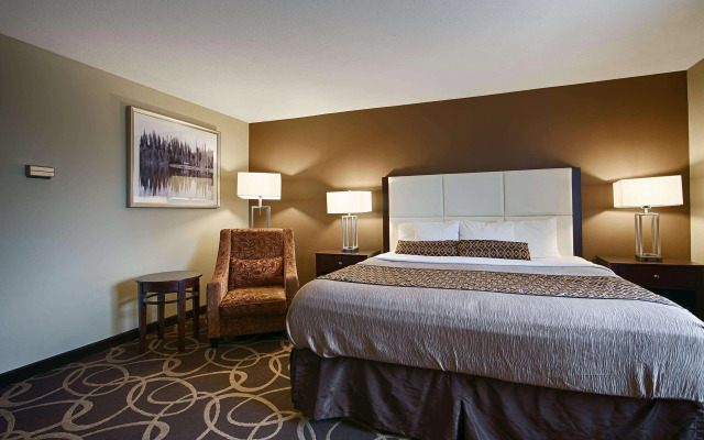 Best Western Plus Pioneer Park Inn