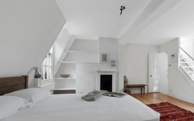 Centrally Located, Stunning 3bed 2bath, SE1