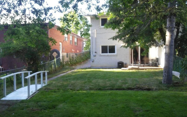 NEW !! Home Away From Home in the GTA