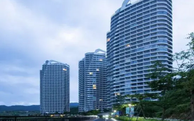 Brook Apartment (Huidong Xunliao Bay Branch)